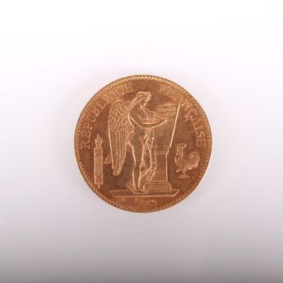 une pièce sur laquelle est représenté un ange