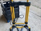 une image représentant un diable jaune et noir