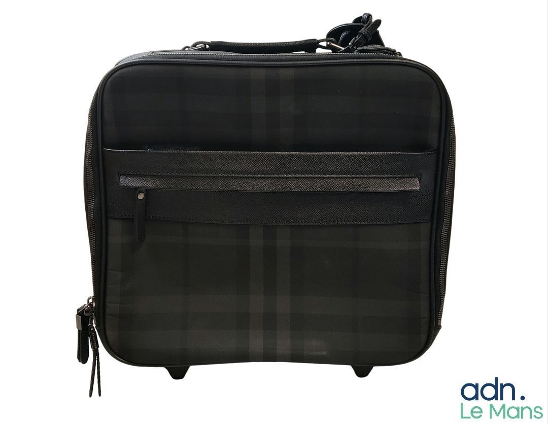 Objets d'art & Curiosités