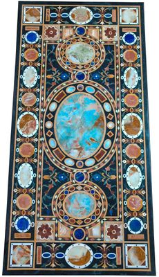 Grand plateau en pietra dura (marqueterie de pierres dures p…