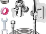 un tuyau de douche muni d'un flexible