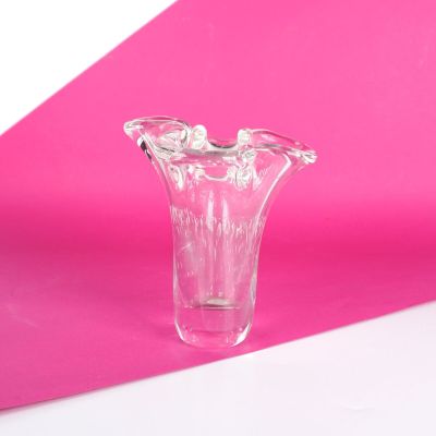 SCHNEIDER FRANCE : Petit vase en cristal incolore de forme p…