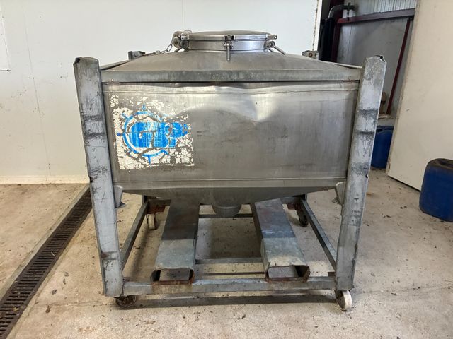 Station de réserve lait inox 500 litres