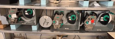 many different types of machines in this room