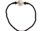 bracelet composé de perles et de perles d'onyx noir