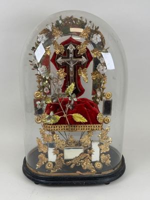 Important globe de mariée en verre bombé, le socle en bois n… - Photo 1