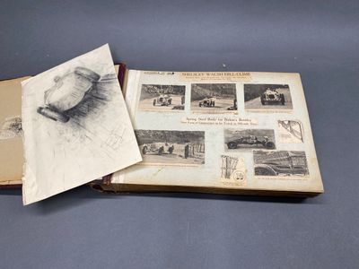 AUTOMOBILIA Ancien album de 98 pages ,compilant des coupures…