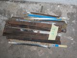 a lot of tools that are laying on the floor