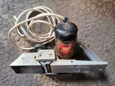 Appareil 'grenade' Manufrance 10 M 220