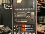 une grande machine installée dans une pièce