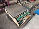 an image of a scale that is sitting on a table