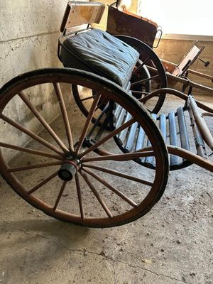 ROADCAR ancien dans son état d'origine avec roues en bois ca…