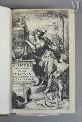 un livre ouvert sur lequel figure le dessin d'une femme à cheval