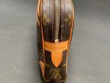 louis vuitton monogram canvas and leather toiletry bag