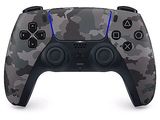 gros plan d'une manette de jeu vidéo sur fond blanc