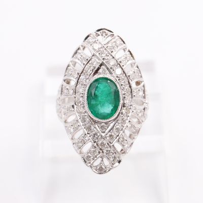Imposante Bague Marquise en or jaune rhodi 18K