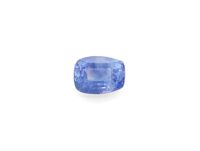 un saphir bleu sur fond blanc