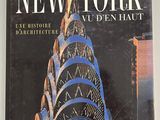 un livre sur lequel figure l'image d'un bâtiment