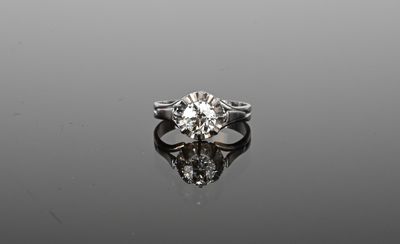Bague solitaire or blanc 750/1000ème sertie d'un diamant tai…