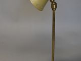 an image of a lamp that is sitting on a table