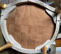 Bergère en bois mouluré, sculpté et redoré, de forme mouveme… (photo 3)