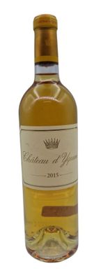 la bouteille de vin est vide et prête à être remplie