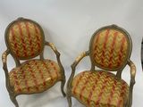 paire de chaises anciennes avec un revêtement rouge et or, revêtement, revêtement, revêtement, revêtement, revêtement, revêtement, revêtement, revêtement
