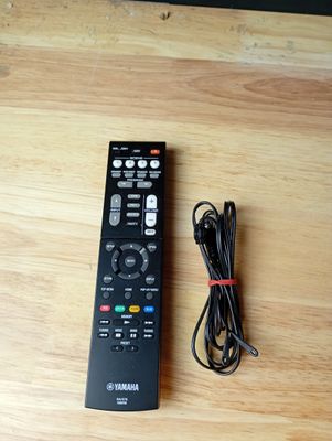 DH2007//Ampli Home CinÃ©ma Yamaha RX-V6A BLACK, retour clien…