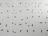 une image représentant un dessin en noir et blanc composé de plusieurs carrés
