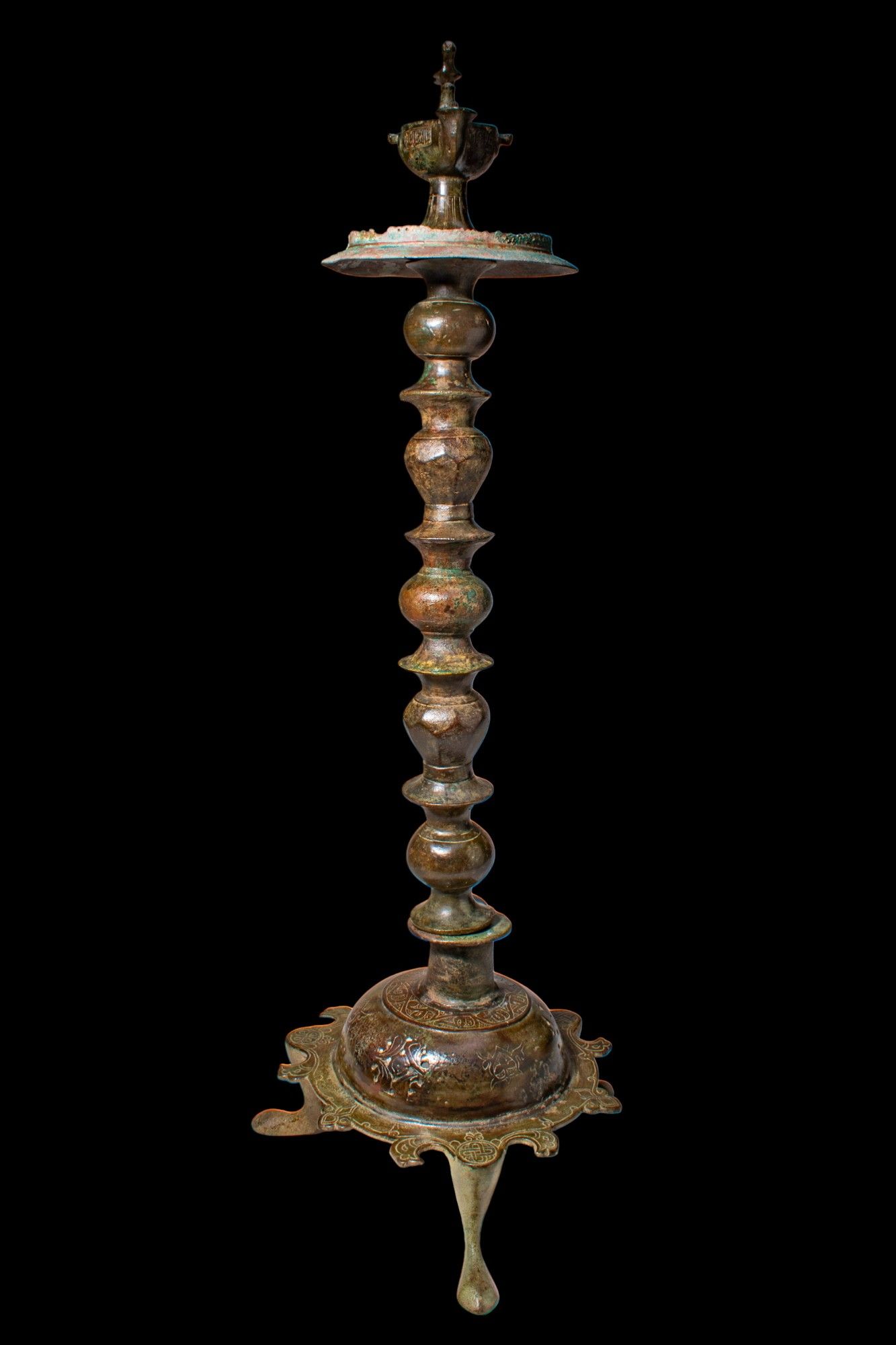 Objets d'art & Curiosités