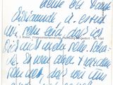 une vieille carte postale sur laquelle figure un message écrit à la main