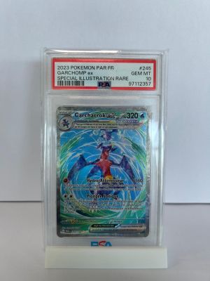 Carte Pokémon Carchacrok 245/182 carte gradée PSA 10