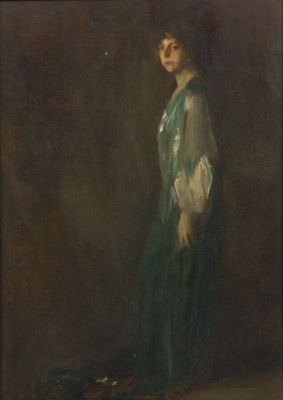 un tableau représentant une femme en robe verte debout devant un fond sombre