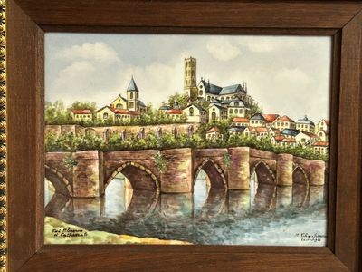 peinture d'un pont sur une rivière avec un château en arrière-plan