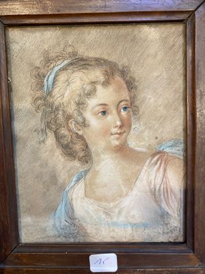 tableau représentant une jeune fille en robe bleue, dans un cadre en bois