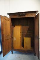 Armoire normande XIXème en chêne sculpté. (photo 3)