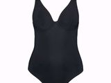 un maillot de bain une pièce noir avec des bretelles dans le dos