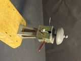 a small machine that is sitting on the ground