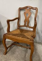 Paire de fauteuils à bras en bois fruitier, le dossier ajour… (photo 3)