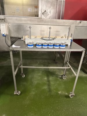une photo d'un appareil qui se trouve dans une cuisine