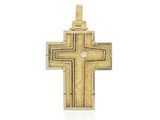 un pendentif en forme de croix en or, orné d'un diamant au centre