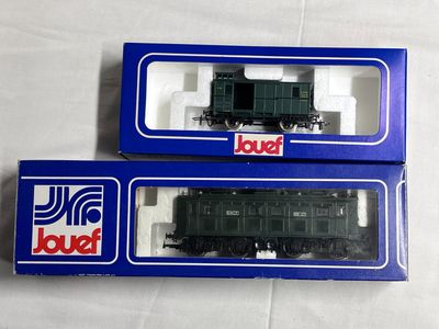 JOUEF – Ho Lot de 2 éléments dont 1 locomotive BB 27 SNCF en livrée ve - Photo 1