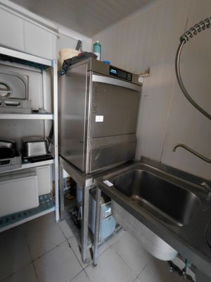 Plonge en inox à deux bacs et un égouttoir avec robinet col de cygne - - Photo 1