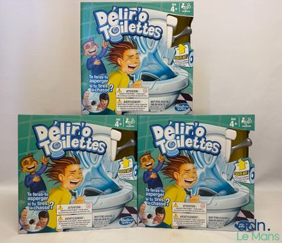trois boîtes de granulés Pelli sur fond blanc