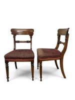 Paire de chaises en bois sculpté, dossier bandeau - Angleter…