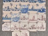 de nombreux carreaux aux motifs variés sur le sol