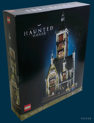 une boîte contenant une maison hantée en Lego