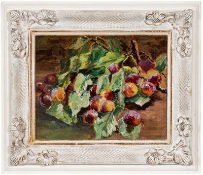un tableau représentant des prunes sur une table, dans un cadre blanc