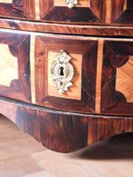 COMMODE en placage de palissandre et de bois de rose, la faç… (photo 6)