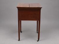 MAPPLE & Co. Meuble bar quadrangulaire en acajou et placage … (photo 6)